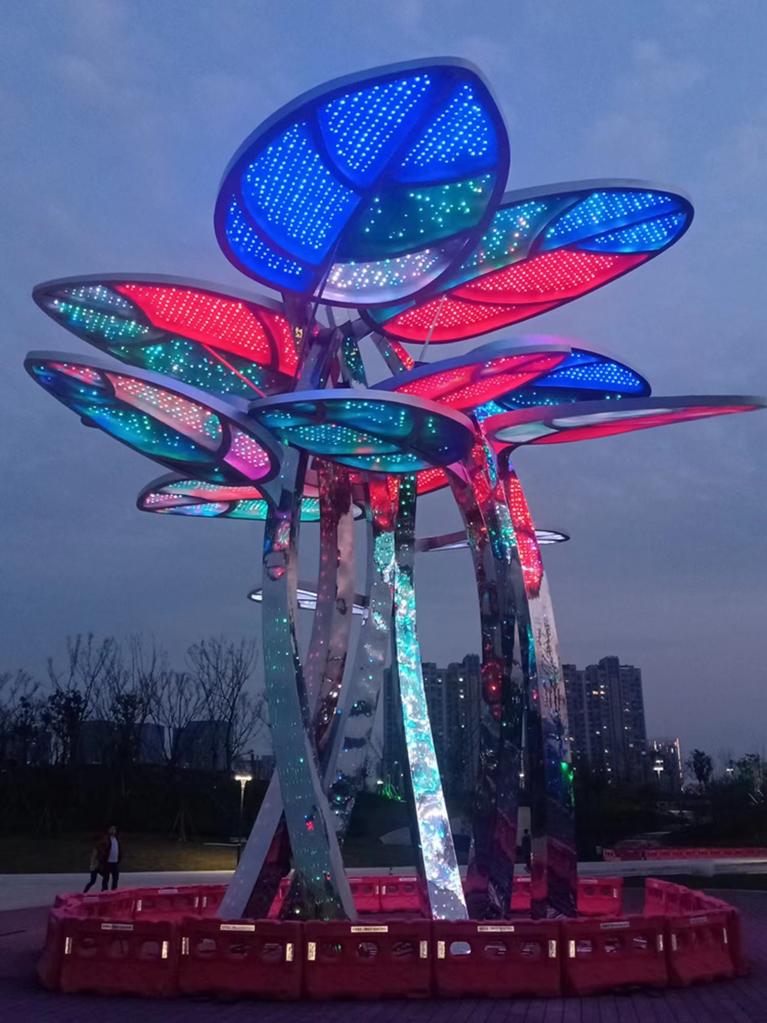 城市中的地標(biāo)應(yīng)該選擇什么樣的地標(biāo)燈具