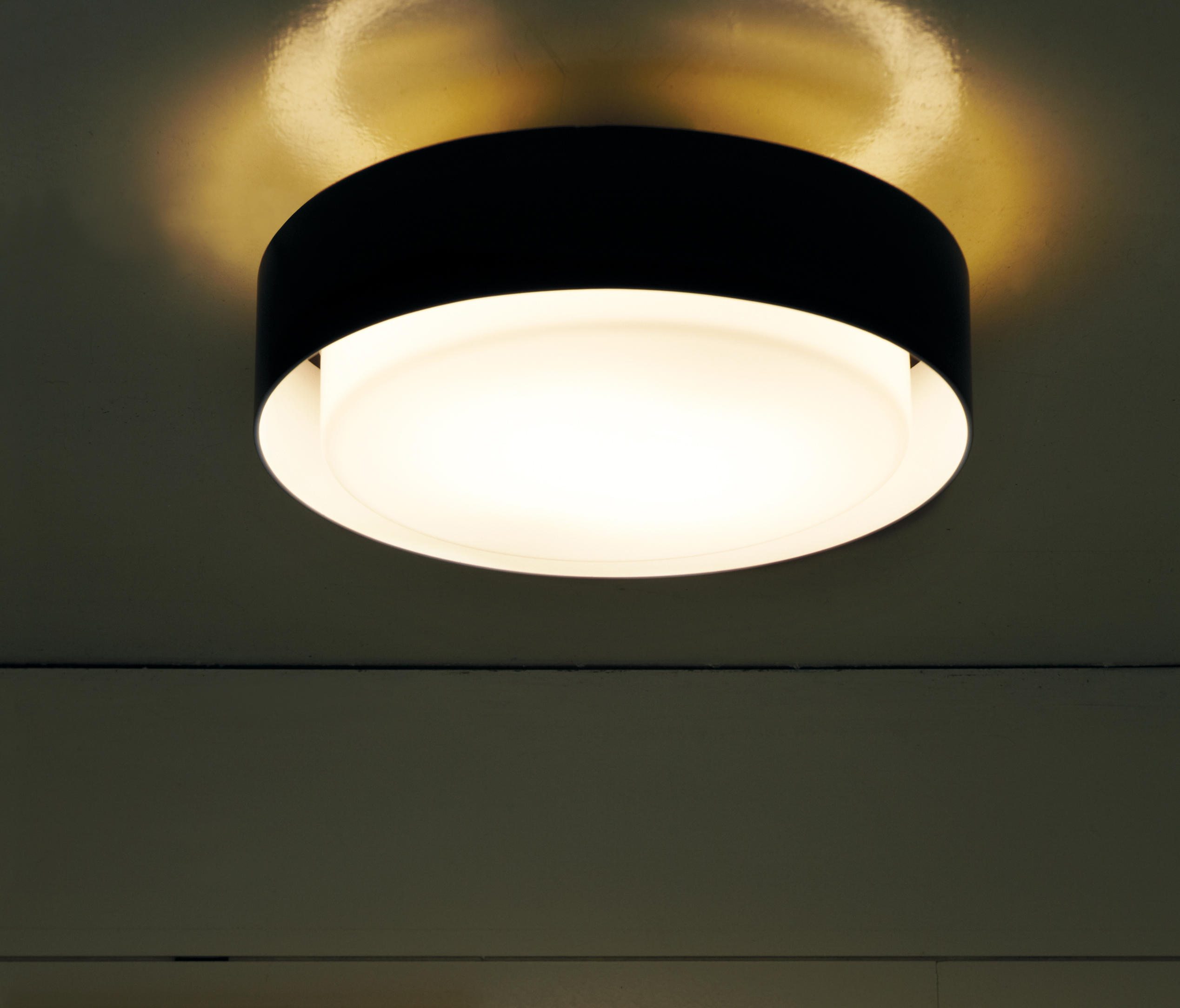 吸頂燈  價(jià)格